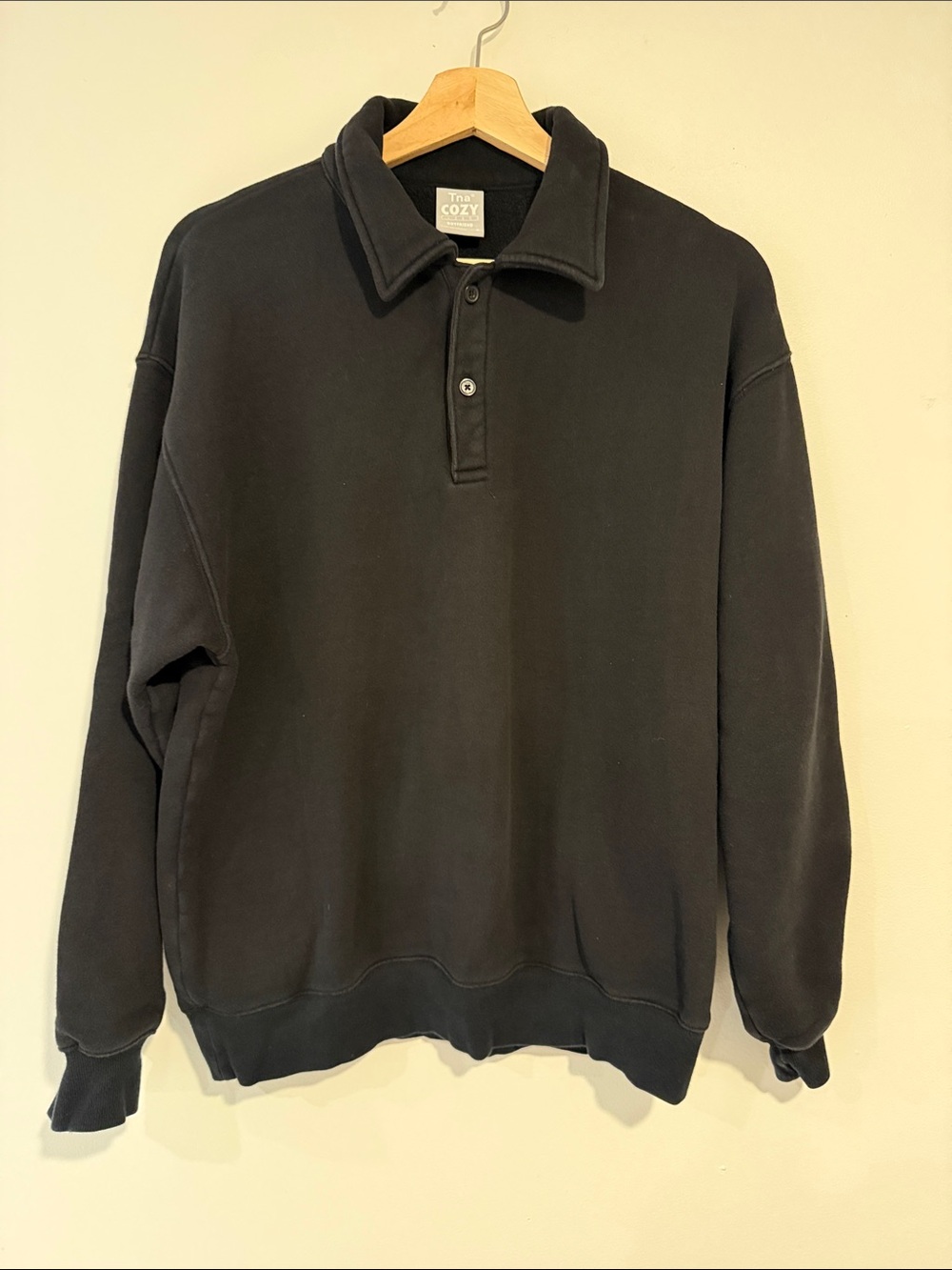 Aritzia TNA Women’s Black Button Pullover Sweatshirt - Size Medium